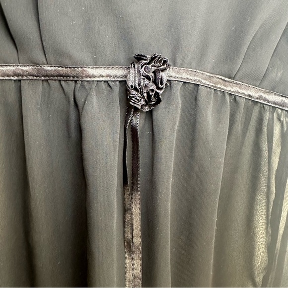 Creaciones Parisina Sheer Babydoll Tie Back Top. Size: Small. Color: Black. - Picture 3 of 6